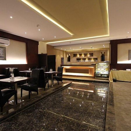 Taleen Granada Hotel Apartments Rijad Zewnętrze zdjęcie