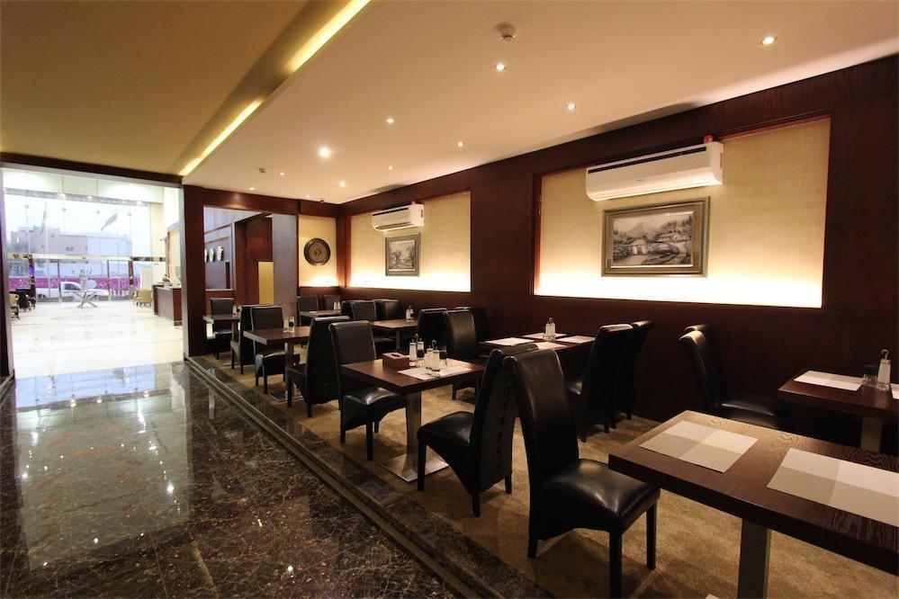 Taleen Granada Hotel Apartments Rijad Zewnętrze zdjęcie